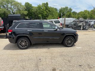 2018 Jeep Grand Cherokee Limited 4x4 - Exterior Side Passenger